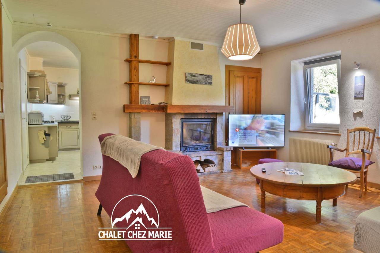 מונטריון Appartement 6 Pers 70 M² Dans Chalet Chez Marie מראה חיצוני תמונה