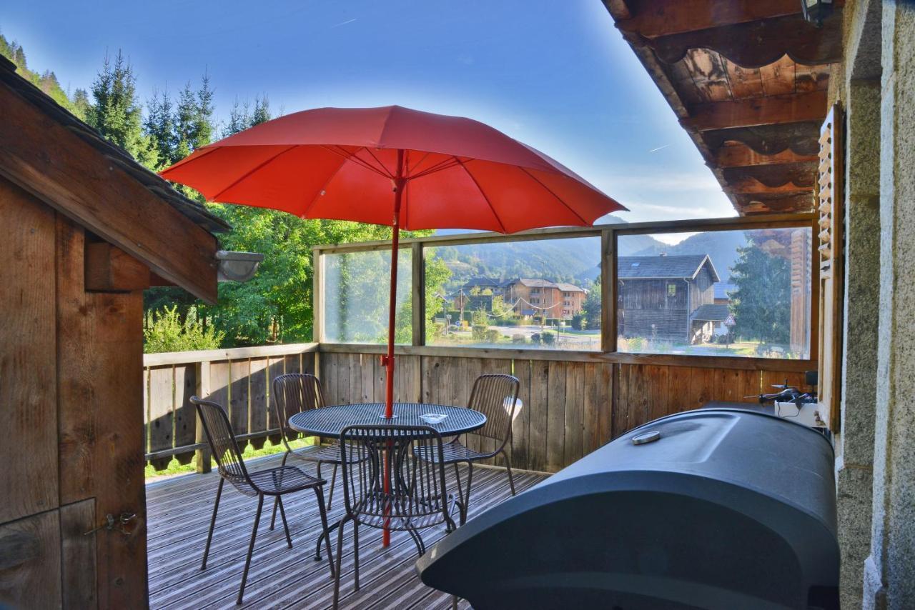 מונטריון Appartement 6 Pers 70 M² Dans Chalet Chez Marie מראה חיצוני תמונה