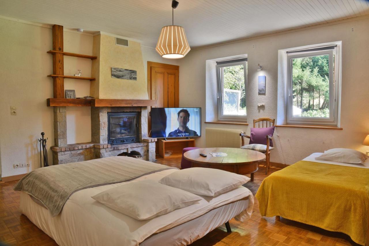 מונטריון Appartement 6 Pers 70 M² Dans Chalet Chez Marie מראה חיצוני תמונה