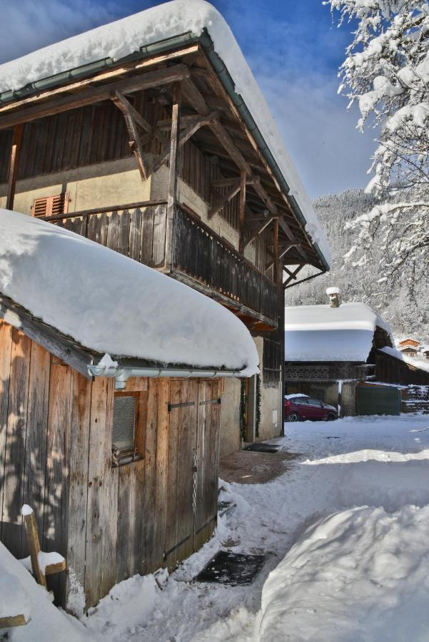מונטריון Appartement 6 Pers 70 M² Dans Chalet Chez Marie מראה חיצוני תמונה